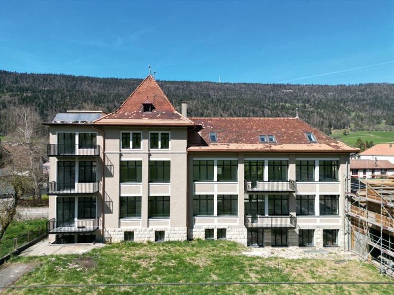 Courtelary, bel appartement en attique de 4.5 pces avec ascenseur (13)