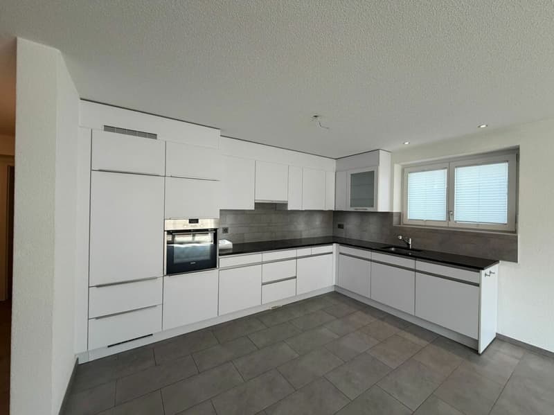 Tavannes, magnifique appartement de 3.5 pièces au rez avec terrasse (2)