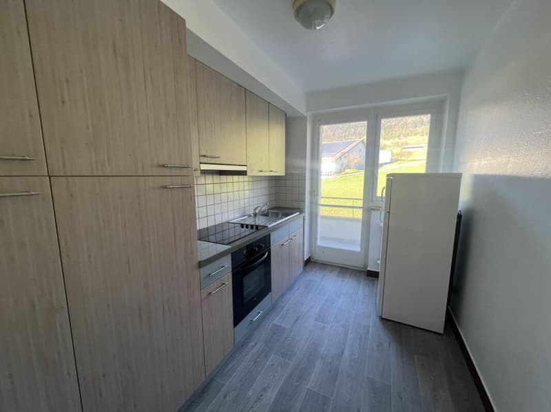 Corgémont, joli appartement de 3 pièces au 1er étage avec balcon (1)