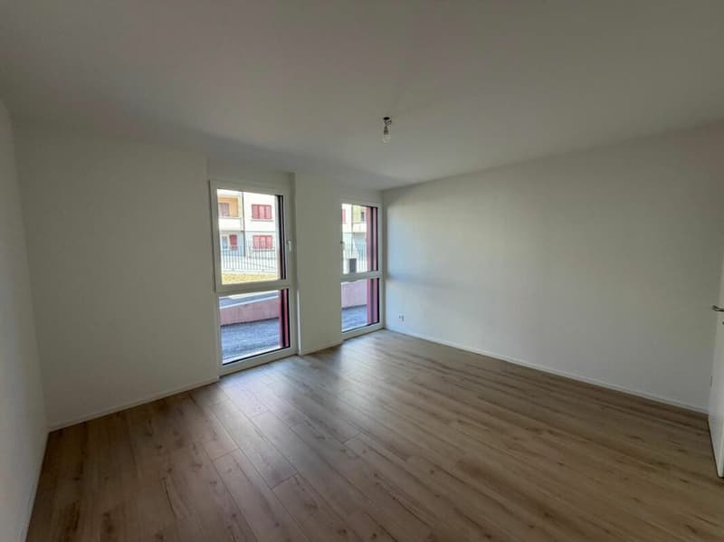 Villeret, splendide appartement de 4.5 pièces avec terrasse et jardin privatif (9)