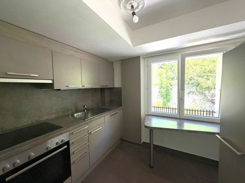 St-Imier, joli appartement rénové de 3.5 pièces au 2ème étage (1)