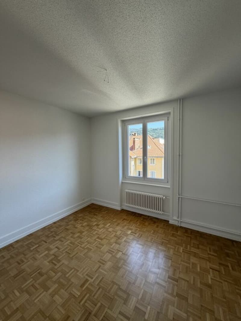 St-Imier, joli et lumineux appartement rénové de 4.5 pces au 2ème (7)