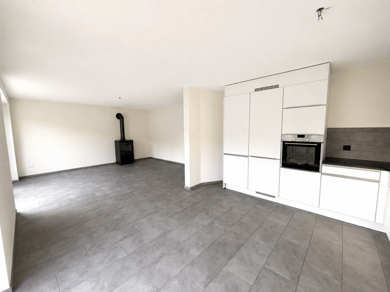 Tavannes, magnifique duplex de 5.5 pièces au 1er/2ème avec balcon (2)