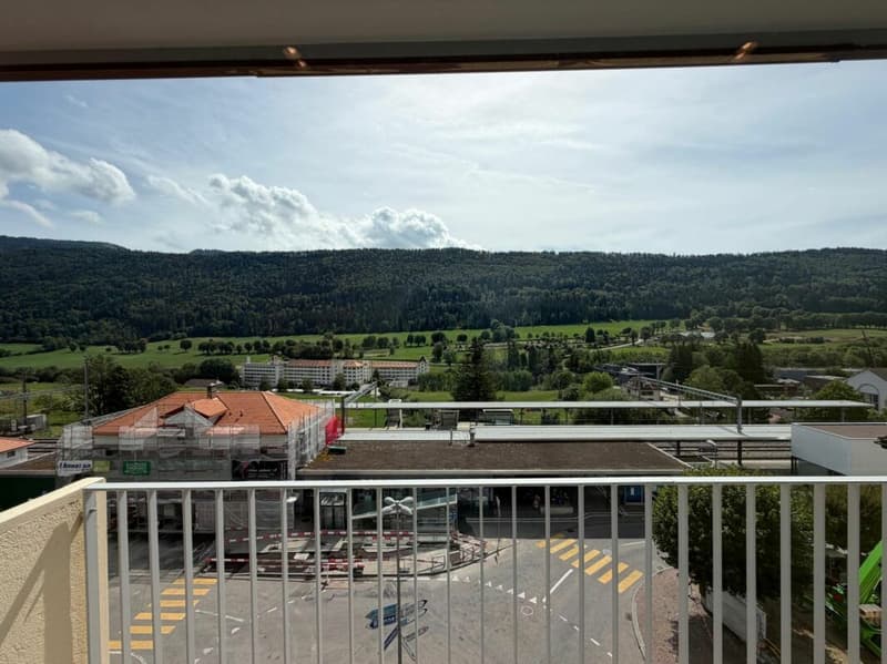 St-Imier, magnifique appartement de 2.5 au 3ème étage avec ascenseur et balcon (7)