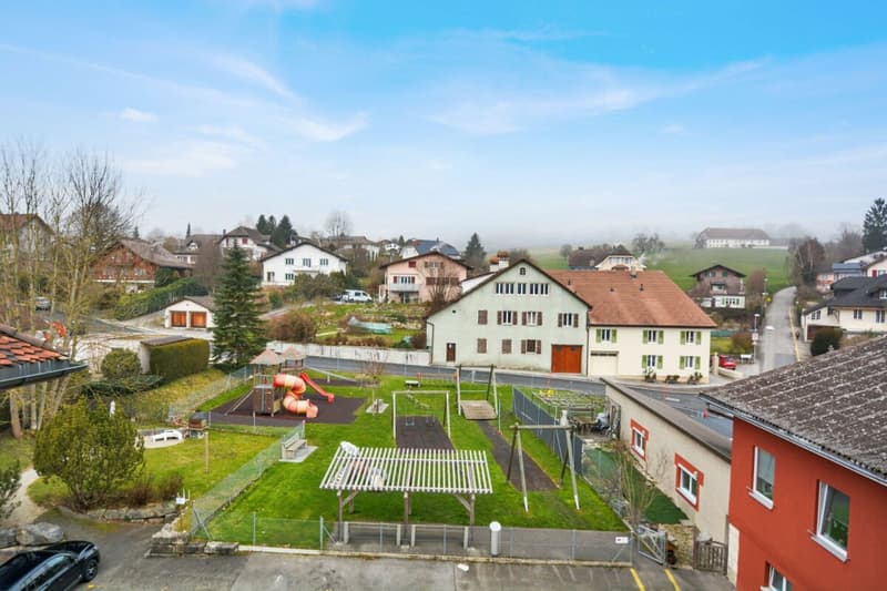 Corgémont, magnifique appartement de 2.5 pièces, ascenseur, balcon (10)