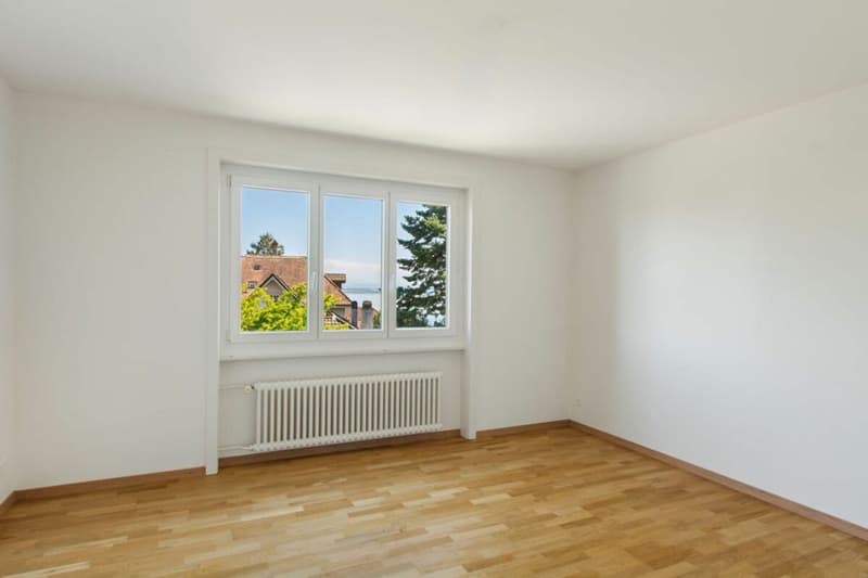 Corcelles, bel appartement de 3.5 pièces avec balcon, garage, place de parc (9)