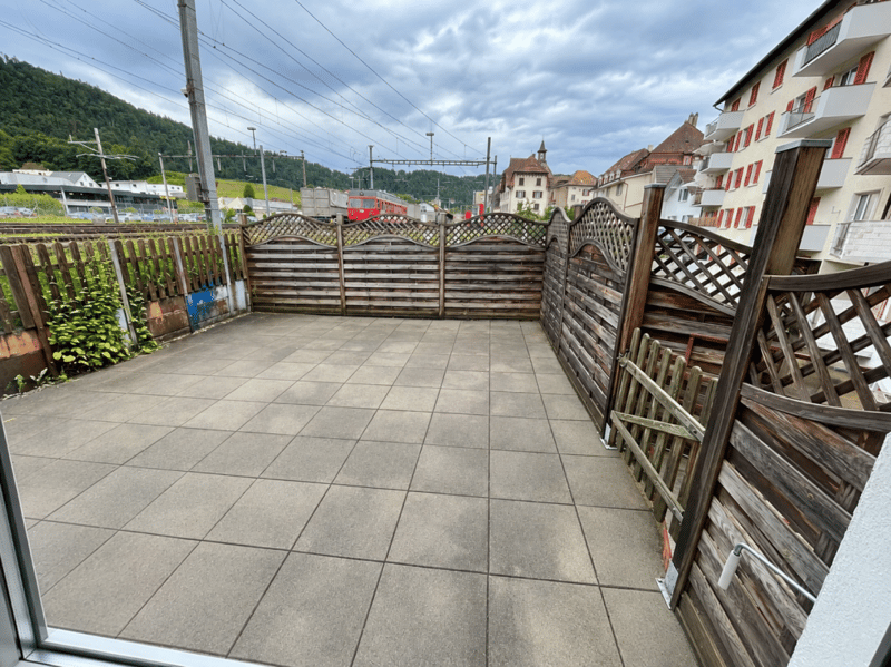Tavannes, jolie maison de 5.5 pièces rénové avec terrasse (2)