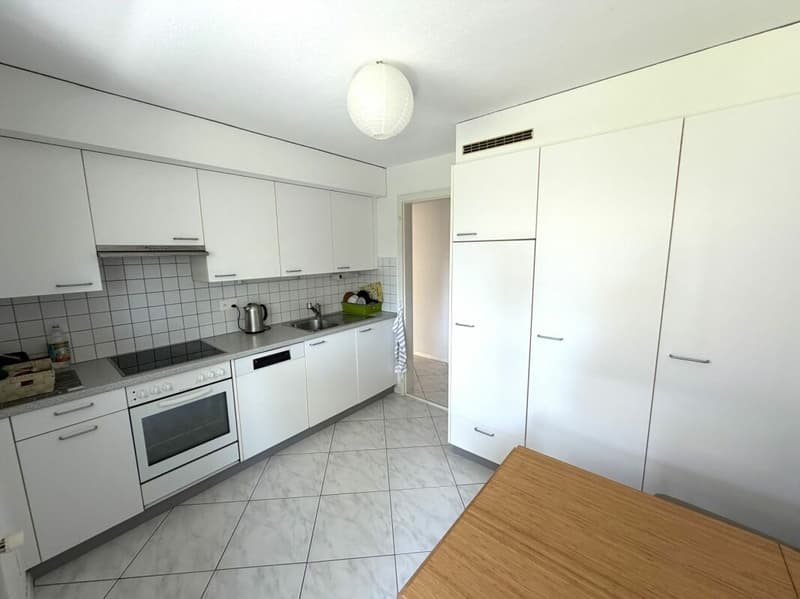 La Neuveville, magnifique appartement de 3.5 pièces au rez inférieur avec balcon (1)