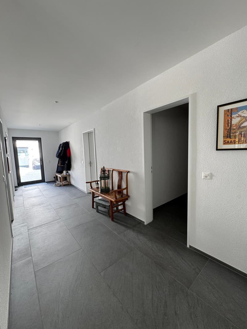 5.5-Z-WHG NWFL 162 m2 mit Gartensitzpl. /Keller/Weinkeller/Technik  ca 60 m2  - in 2-Familienhaus (18)