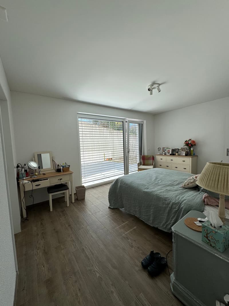 5.5-Z-WHG NWFL 162 m2 mit Gartensitzpl. /Keller/Weinkeller/Technik  ca 60 m2  - in 2-Familienhaus (17)