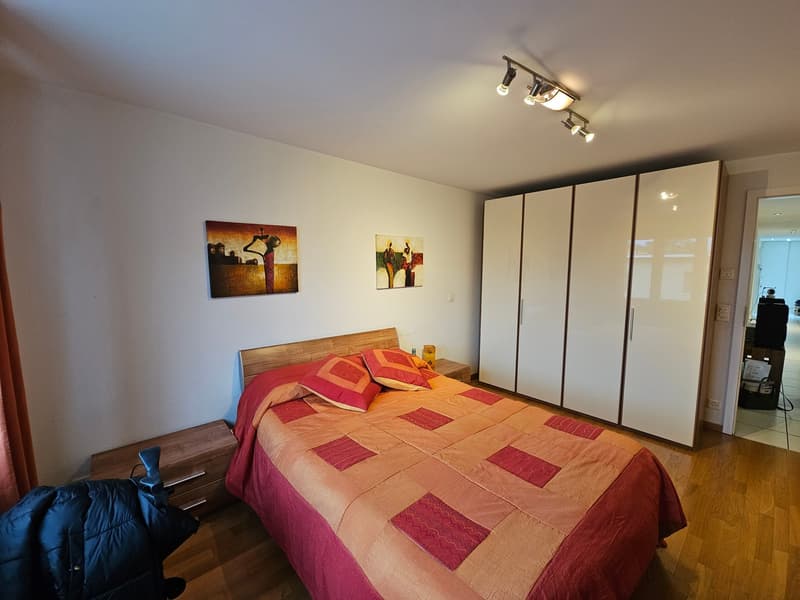 Ruhiges Wohnen, nah in der City in 4-Zimmer-Wohnung mit Balkon inkl. 1 Parkplatz  in Binningen (3)