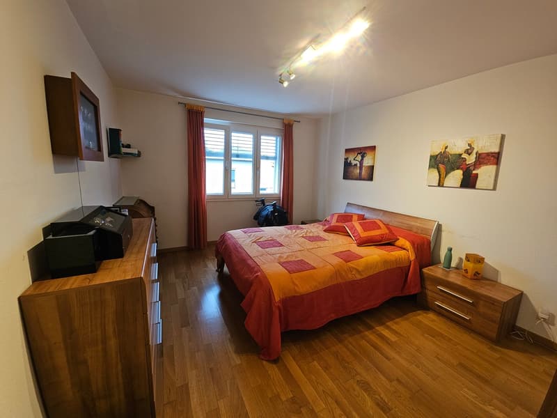 Ruhiges Wohnen, nah in der City in 4-Zimmer-Wohnung mit Balkon inkl. 1 Parkplatz  in Binningen (4)