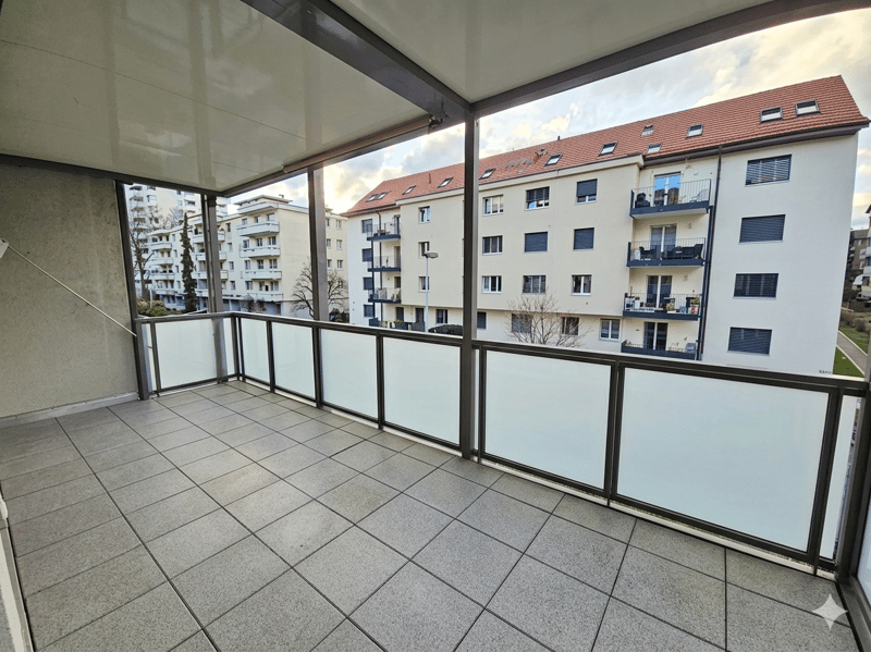 Ruhiges Wohnen, nah in der City in 4-Zimmer-Wohnung mit Balkon inkl. 1 Parkplatz  in Binningen (15)
