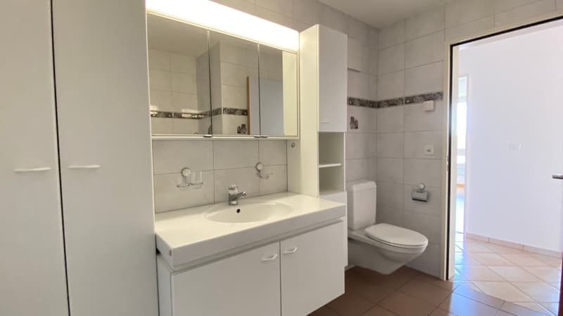 Badezimmer mit Wanne