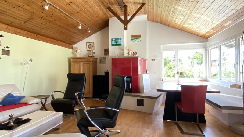 🌟 8-Zimmer-Einfamilienhaus mit Pool und vielseitigem Raumangebot in Niederbipp (8)