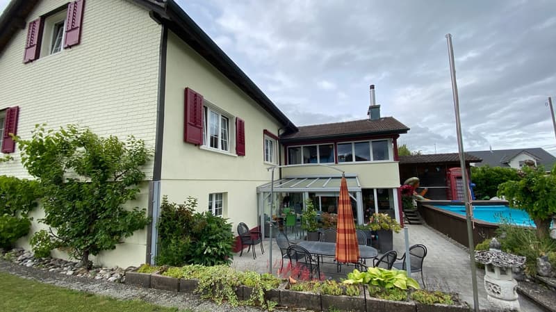 8-Zimmer-Einfamilienhaus mit Pool - ideal für Patchwork-Familien oder Mehrgenerationenhaus! (4)