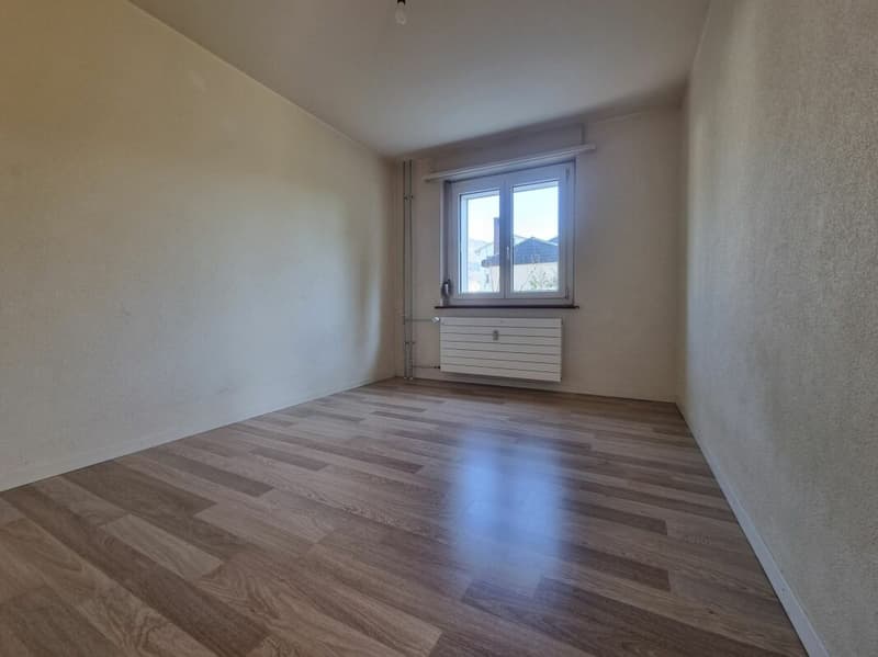 3.5-Zimmerwohnung im Hochparterre mitten in Biel zu vermieten (2)