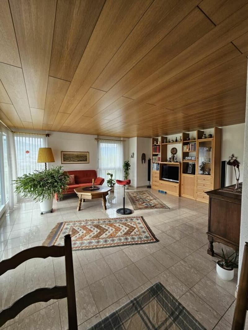 Ruhig gelegene 4.5-Zimmerwohnung in Port zu vermieten (6)