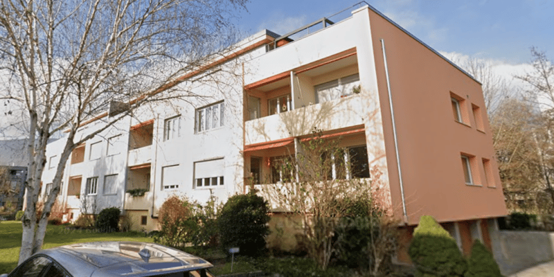 Schöne 4-Zimmerwohnung mit gemütlichem Balkon in Nidau (1)