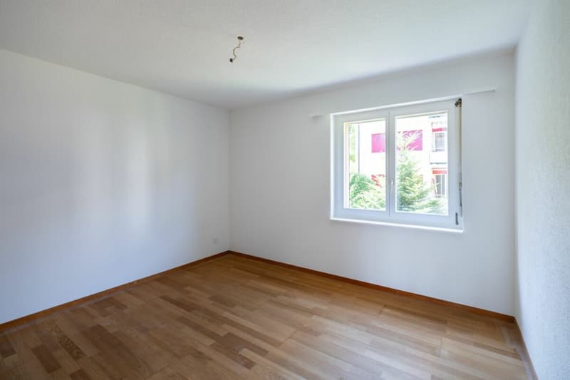 Helle 3.5-Zimmer-Wohnung mit Balkon in Safnern (7)