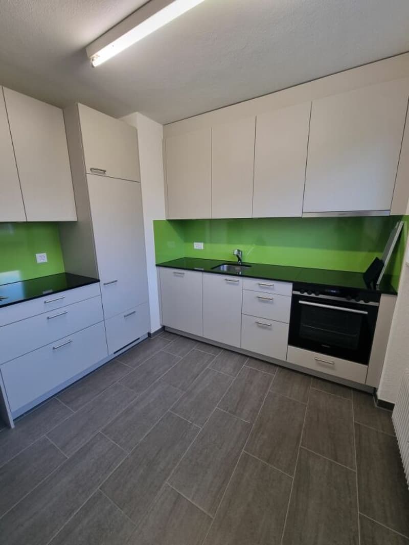 Gepflegte 4.5-Zimmerwohnung in Schwadernau zu vermieten (2)