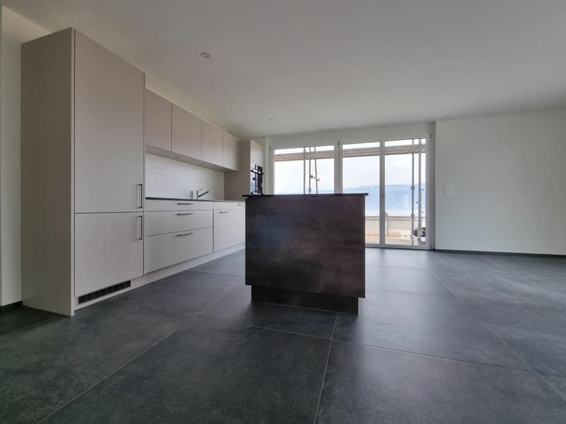 Modernes Wohnen mit Stil - attraktive 3.5-Zimmer-Wohnung mit offener Küche (2)