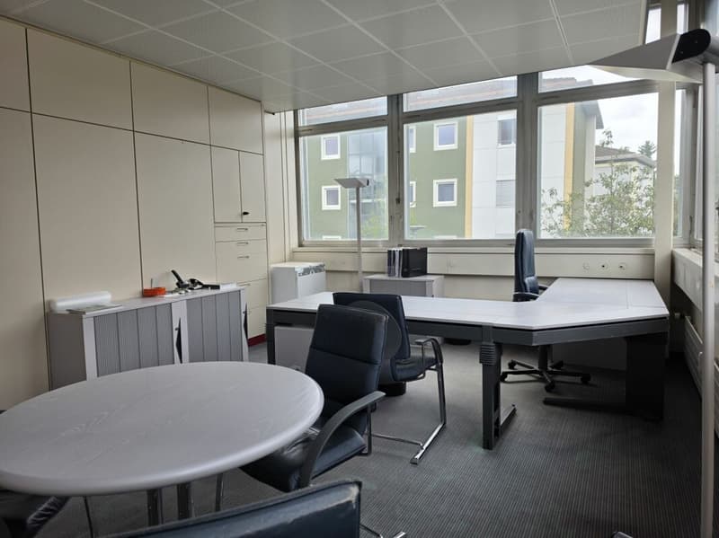 Raum für Ihre Geschäftsideen in Nidau - flexible Büros von 12 bis 40 m² (3)