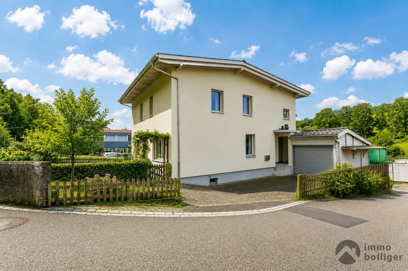 Historie trifft Moderne: Stilvolles EFH mit viel Potential in Zofingen (1)