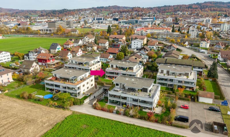 Appartamento in proprietà luminoso con vista e comfort vicino alla stazione di Zofingen (12)