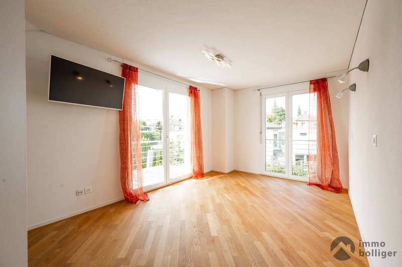 Spitziges Haus an spitzer Lage (6)
