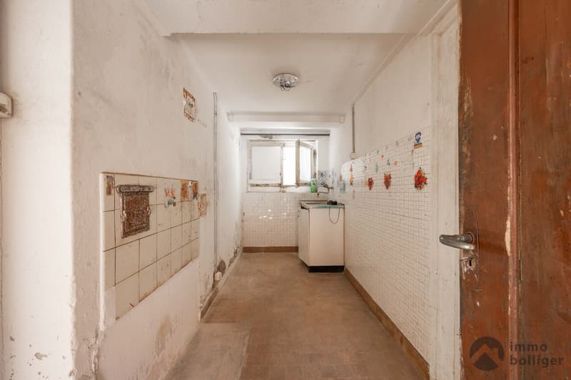 Historisches Wohnhaus mit Entwicklungspotenzial (3)