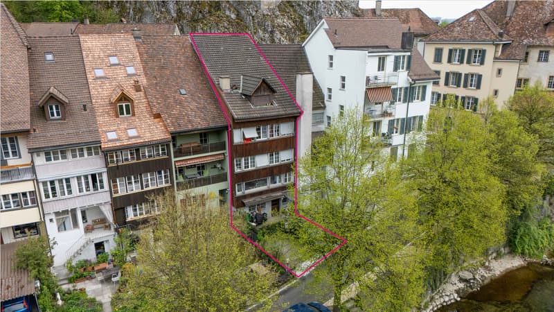 Altstadt. Aare. Mehrfamilienhaus. (11)