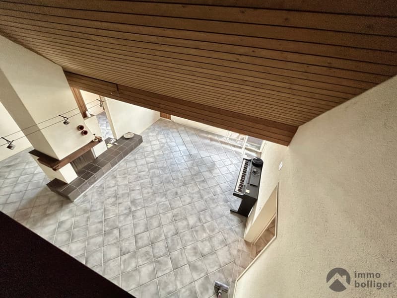 3 ½ Zimmer mit Charme, Weitsicht und viel Raumgefühl (5)