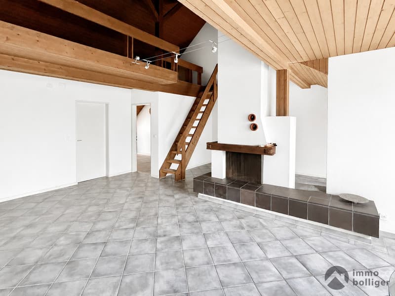 3 ½ Zimmer mit Charme, Weitsicht und viel Raumgefühl (3)