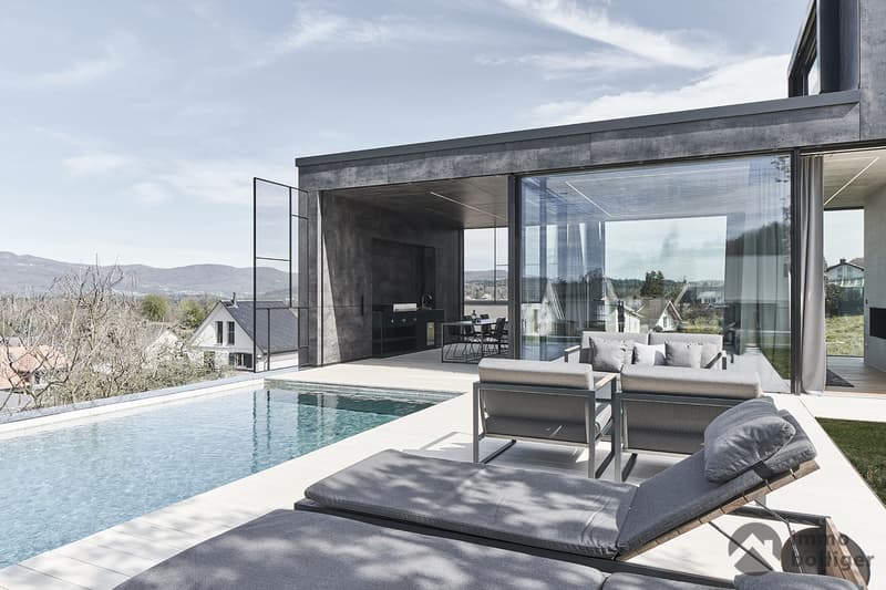Architektonische Eleganz trifft auf luxuriöses Wohnen (12)
