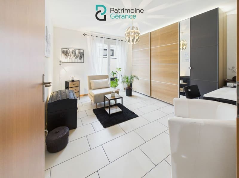 Maison familiale à deux logements (7)