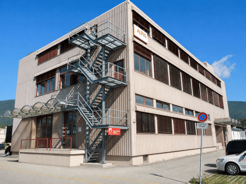 Dépôt de 20m2 (2)