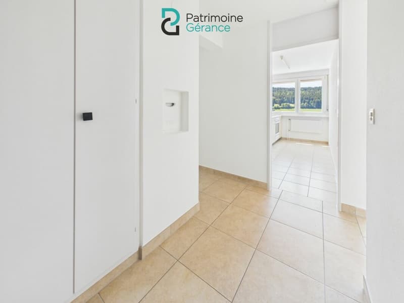 Rénové ! Appartement de 3 pièces au 7ème étage (6)