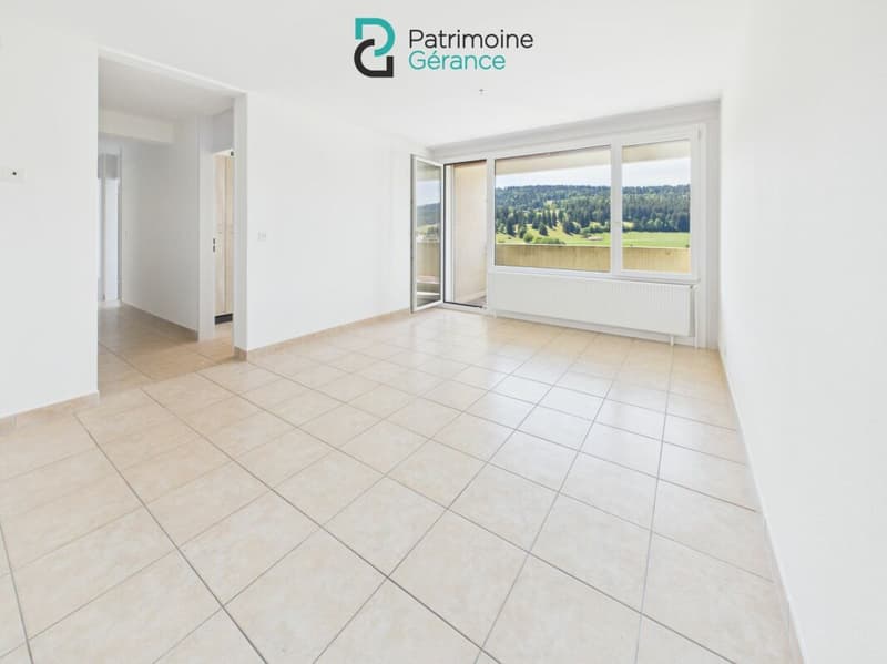 Rénové ! Appartement de 3 pièces au 7ème étage (7)