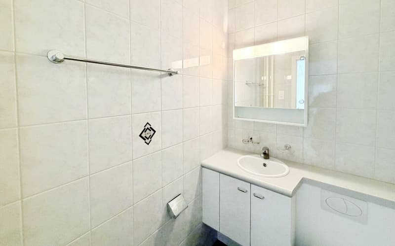 Appartement de 3.0 pièces avec balcon - Confort et praticité (5)