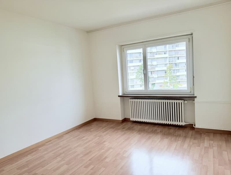 APPARTEMENT LUMINEUX DE 3.0 PIÈCES AVEC BALCON ET VUE DÉGAGÉE ! (4)