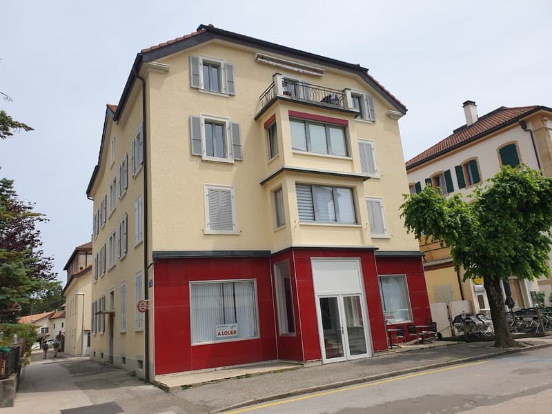 Appartement 2.5 pièces rénové au centre de Fleurier (7)