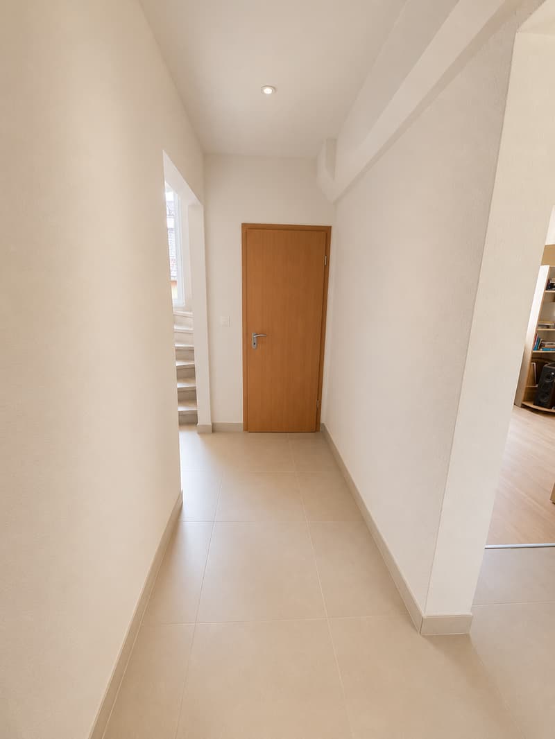 Superbe appartement de 5 pièces en triplex au 1er étage avec terrasse et jardin (6)
