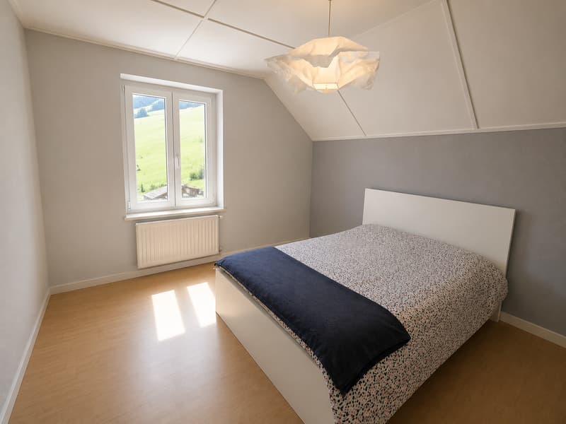 Superbe appartement de 5 pièces en triplex au 1er étage avec terrasse et jardin (11)