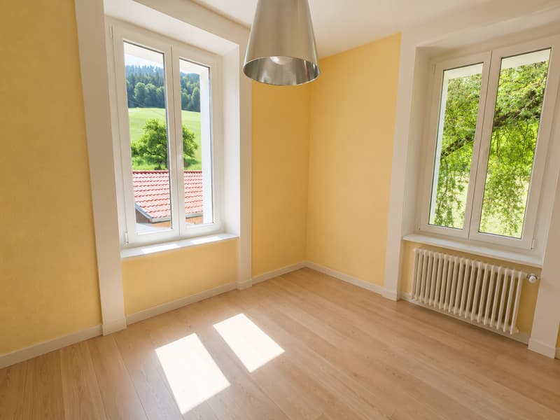 Superbe appartement de 5 pièces en triplex au 1er étage avec terrasse et jardin (8)