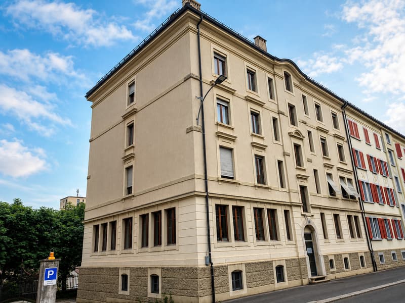Appartement de 3,5 pièces avec balcon et ascenseur (1)
