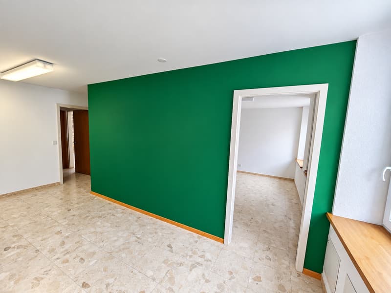 Spacieux appartement de 4,5 pièces avec terrasse et ascenseur au centre de Fleurier (13)