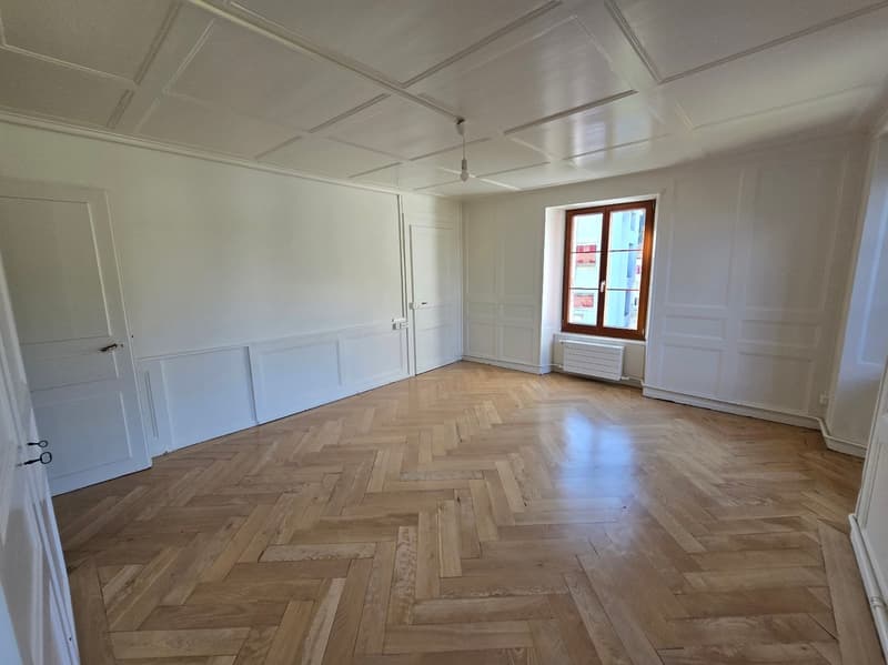 Spacieux appartement de 4 pièces au centre de Fleurier (7)