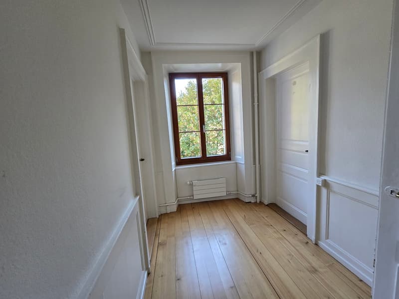 Spacieux appartement de 4 pièces au centre de Fleurier (9)
