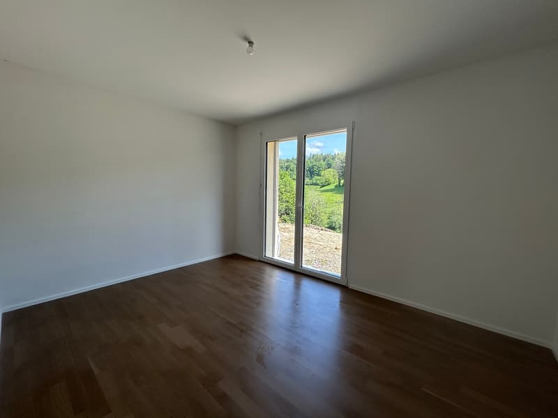 Appartement neuf de 4.5 avec jardin, dans un environnement calme (3)